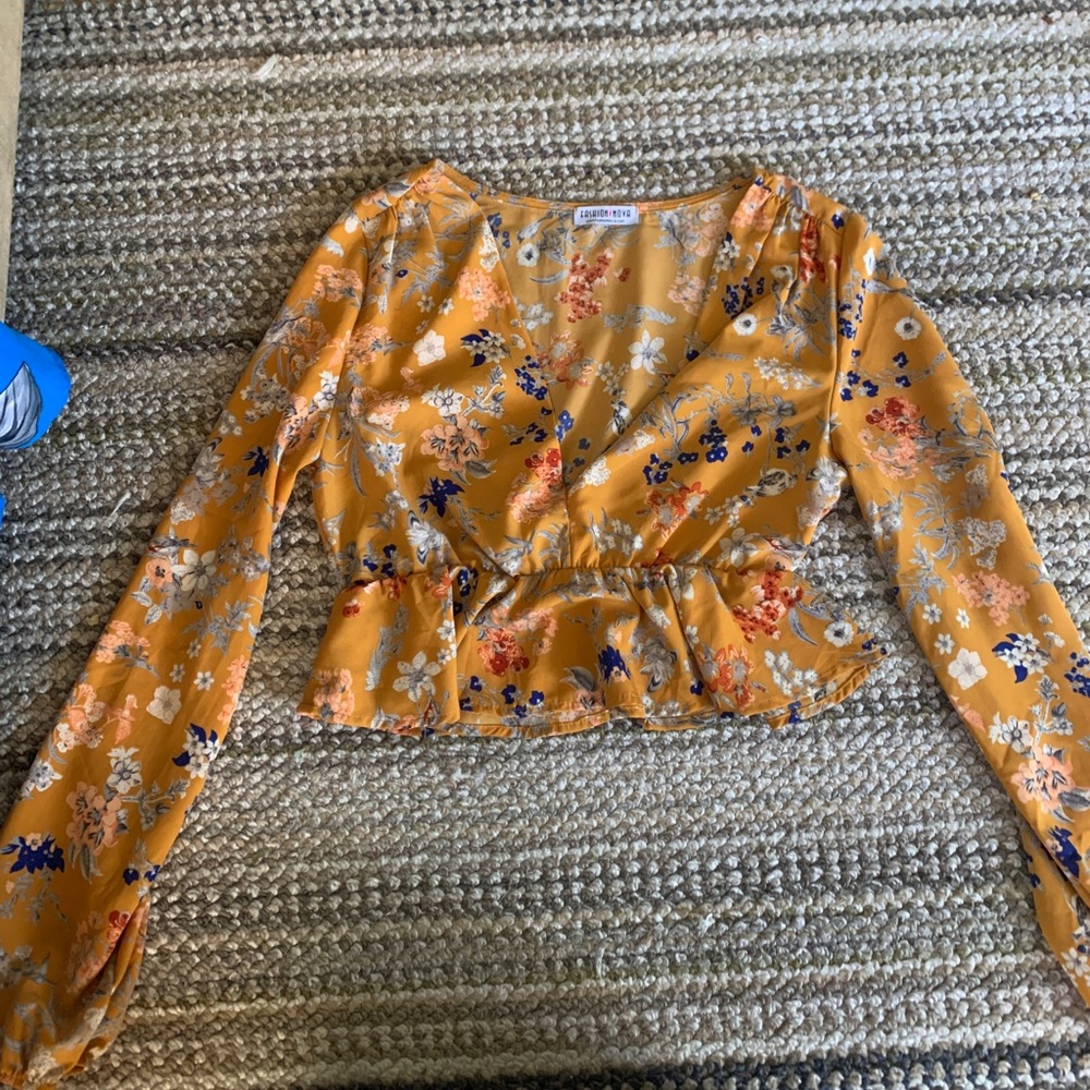 Fashion nova yellow floral shirt